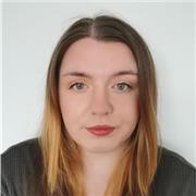 Etudiante d'Histoire de l'Art passionné et qui aime enseigner